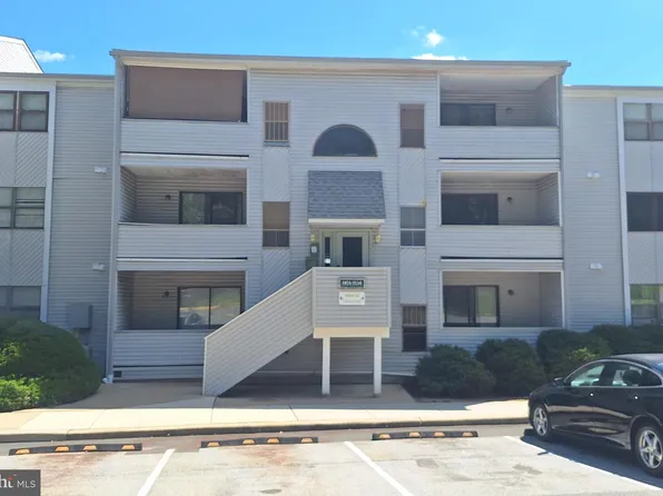 1121 Governor Cir, Wilmington, DE 19809
