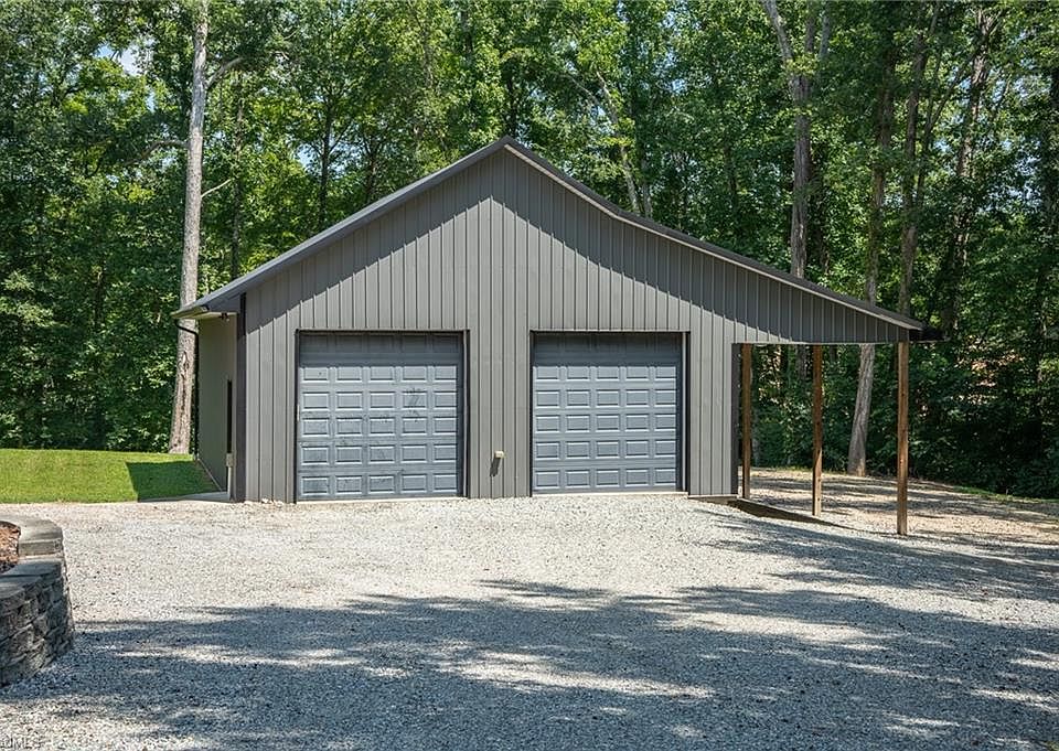 269 Hillside Ct, Winston Salem, NC 27107 | Zillow