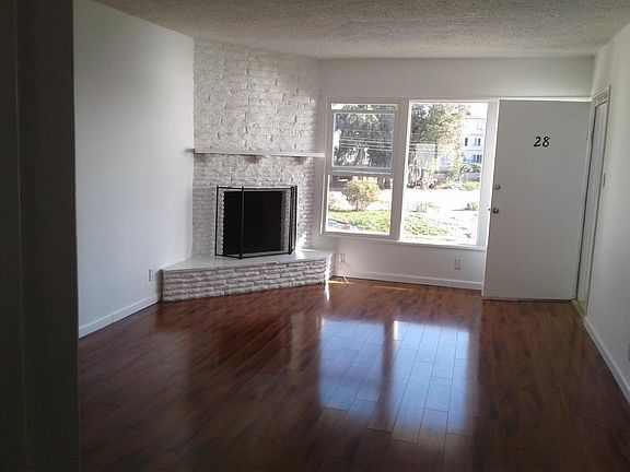 3rd image of 17010 W Sunset Blvd APT 28