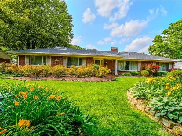 241 E Schantz Ave, Dayton, OH 45409