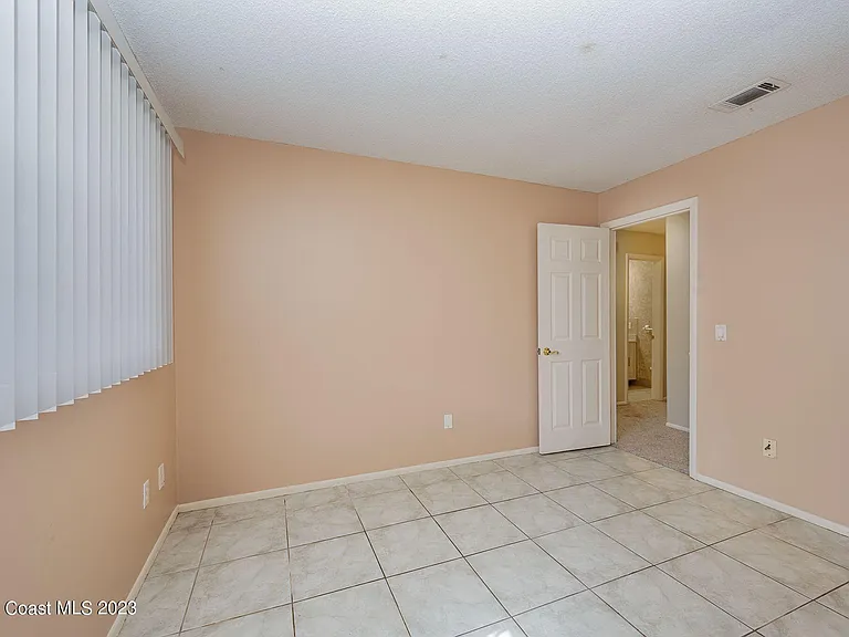608 Sacre Coeur Dr — Photo 15