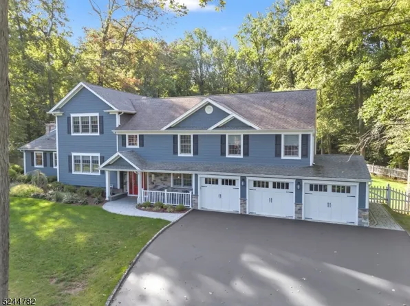 4 SPRING HOUSE ROAD, Warren Twp., NJ 07059