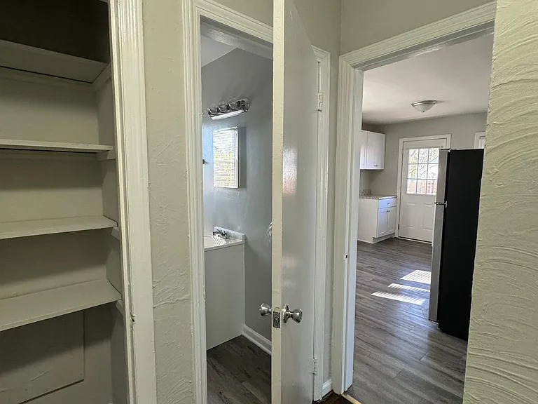 813 Idlewood Dr — Photo 9
