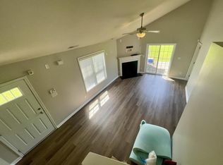 180 Collinwood Dr, Raeford, NC 28376