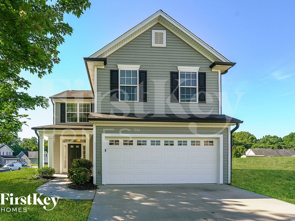 1st image of 111 Twisted Cypress Ln