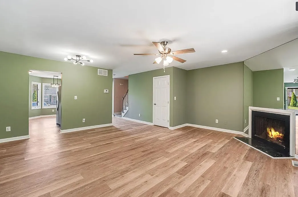 Building Photo - Forest Lake Dr