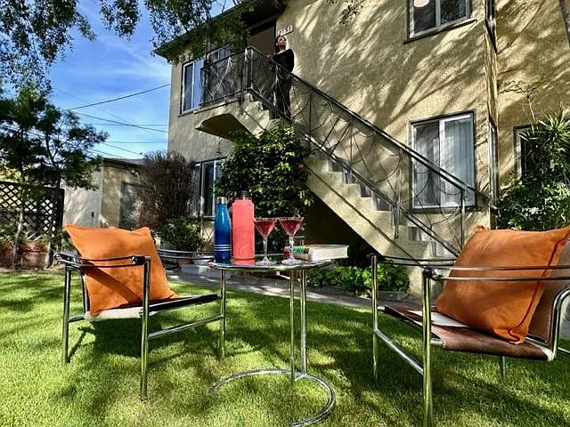 2 bed, 750 sqft, $2,995 — Photo 4