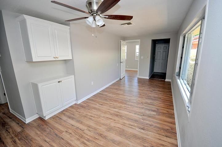 1st image of 404 N D St