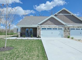 5017 Waterford Ln, Middletown, OH