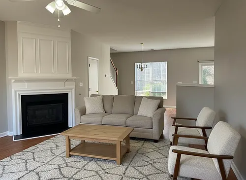 109 N Weststone Blvd Photo 1