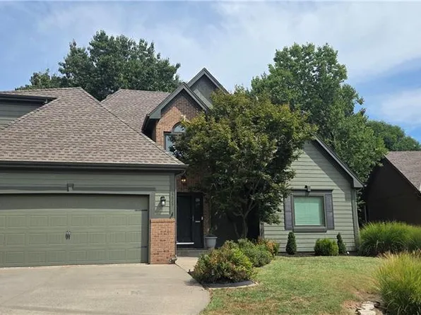 8625 N Dawn Ave, Kansas City, MO 64154