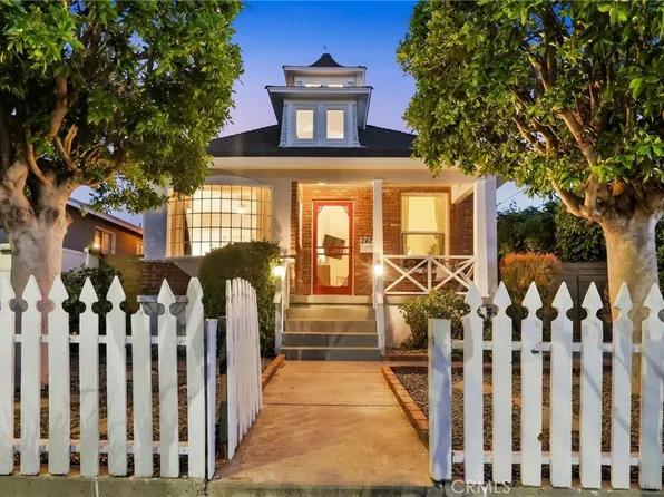 242 W 17th St, San Pedro, CA 90731