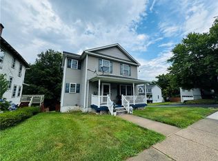 45 Lafayette Ave, Middletown, NY 10940