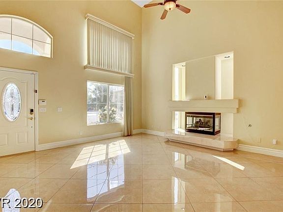 5th image of 8228 Mountain Heather Ct