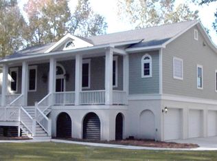 9 Bluff Creek Dr, Midway, GA 31320