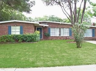 454 Springwood Ln, San Antonio, TX 78216