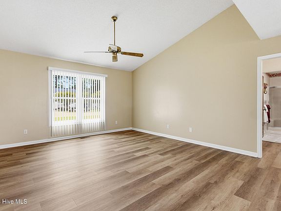 5th image of 1513 Santa Lucia Drive