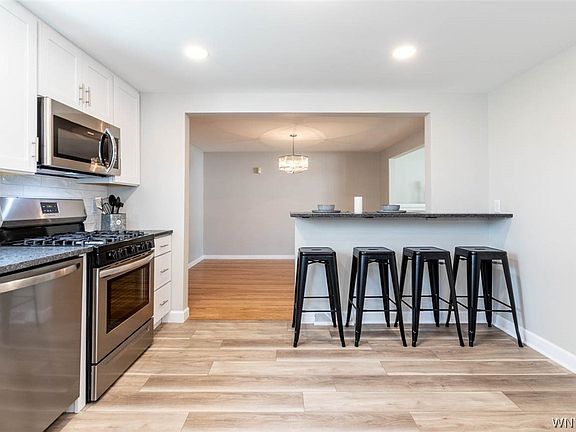 4th image of 59 Ava Ln