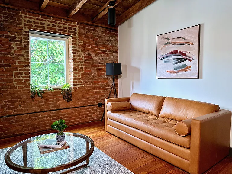 437 W Grant St #302 — Photo 34