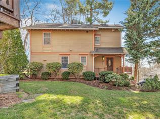 23 Blue Mountain Rdg #23, Norwalk, CT 06851