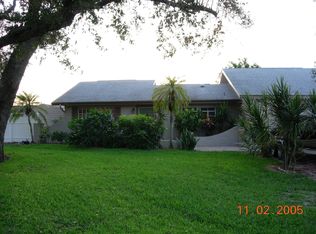 14801 Oakwood Ct, Fort Myers, FL 33905