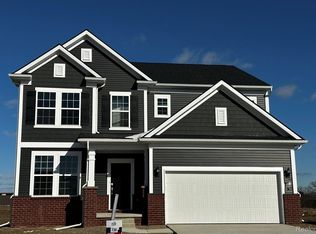 779 Ford Mill Dr, Saline, MI