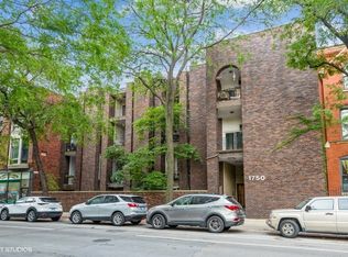 1750 N Wells St APT 404, Chicago, IL 60614
