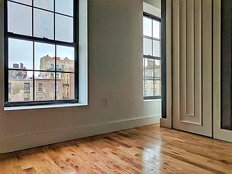 Rented by SCOUTBK.COM