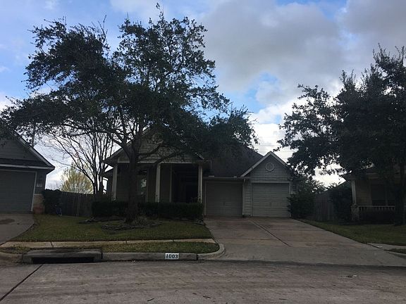 2nd image of 1003 Lexington Green Dr