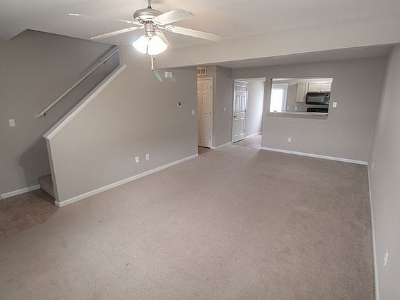 3rd image of 208 Arctic Wolf Ct