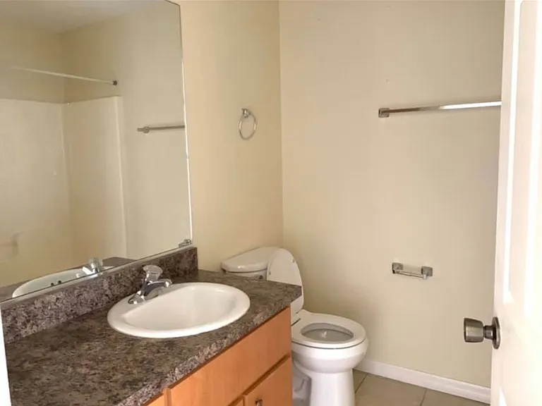 Rainbow Lake Apartments — Photo 4