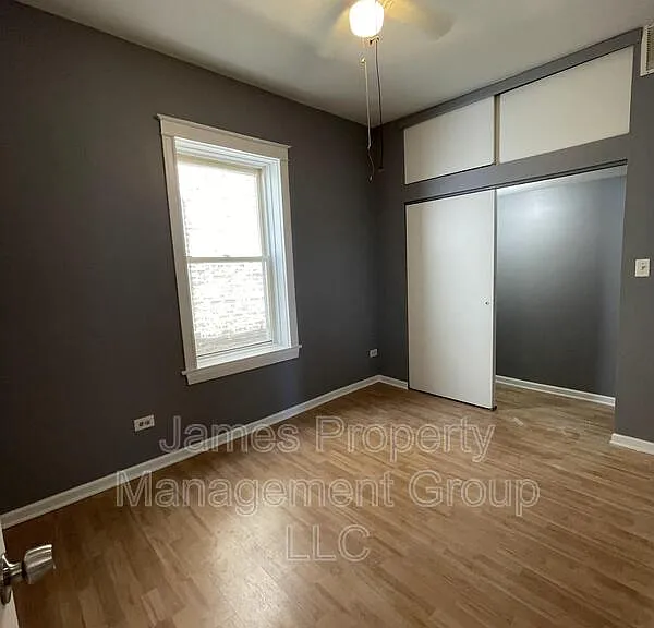 2524 W Cortez St #1R — Photo 4