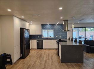 2831 Mercury Dr, Lemon Grove, CA 91945