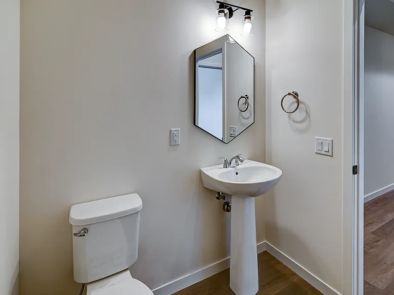 4877 Lacy Rd — Photo 9