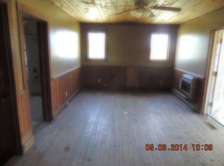 14 Appel Rd, Stonefort, IL 62987