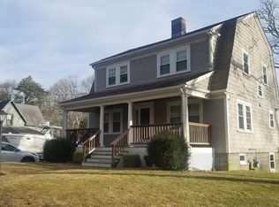 42 Buzzards Bay Ave, Bourne, MA 02532