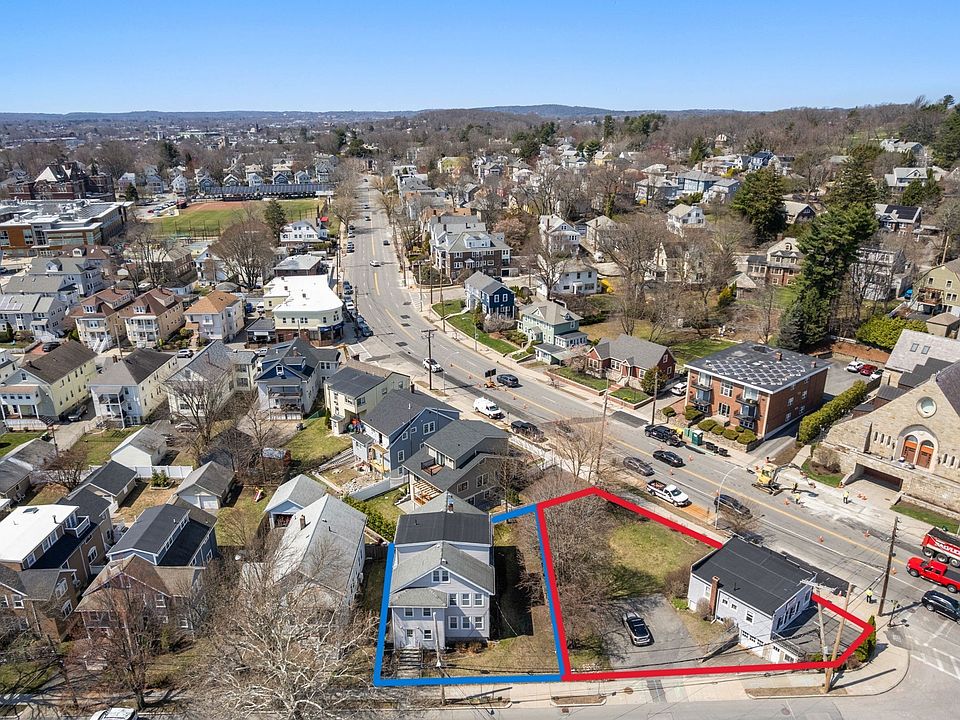 2nd image of 443 Mount Auburn St