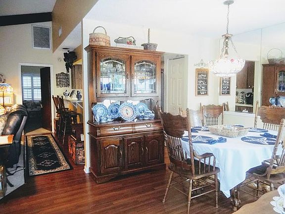3rd image of 1880 Crystal Lake Dr #21