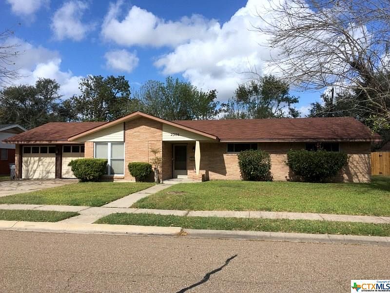 1st image of 2306 College Dr