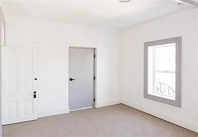 4407 Butler St — Photo 12