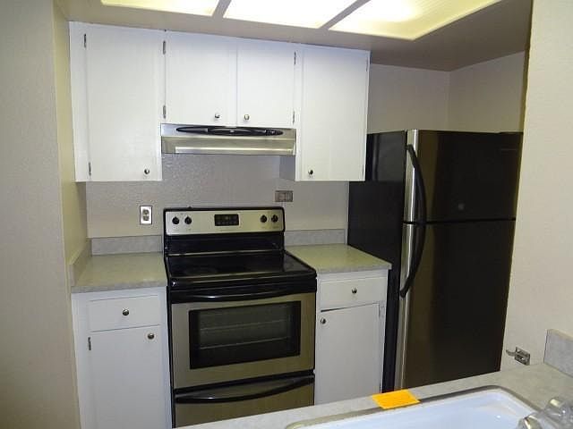 2nd image of 14620 NE 31st St #C106
