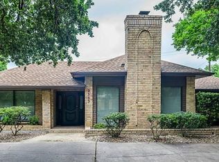 2533 Farmers Branch Ln, Farmers Branch, TX 75234