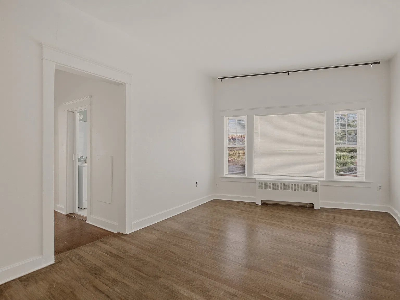 1 bed, 525 sqft, $1,875 — Photo 3