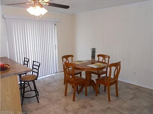 5th image of 3732 Woodmere Dr
