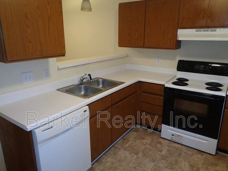 4929 Coral Ridge Ct #103 — Photo 4
