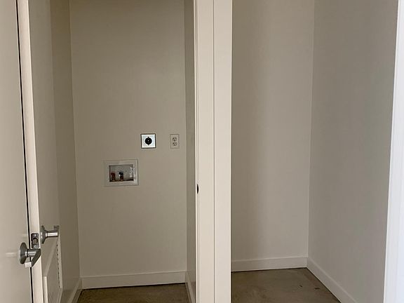 5th image of 238 S Arroyo Pkwy Unit 308
