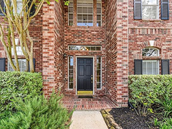 2nd image of 14803 Woodmill Pl