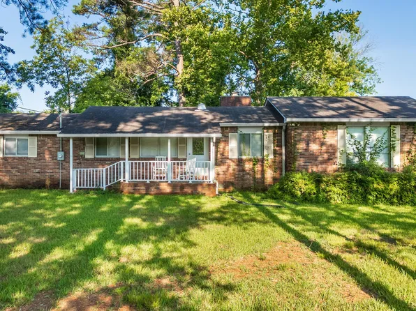 308 Beaver Rd, Rossville, GA 30742