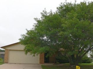 624 SW 64th St, Lawton, OK 73505