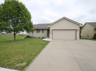 314 3rd St NW, Bondurant, IA 50035